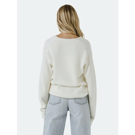 Endless Rose V- Neckline Long Sleeve Sweater Sweatshirts & Sweaters Cream - Image 4