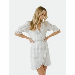 Endless Rose Linen Wrap Dress Dresses White